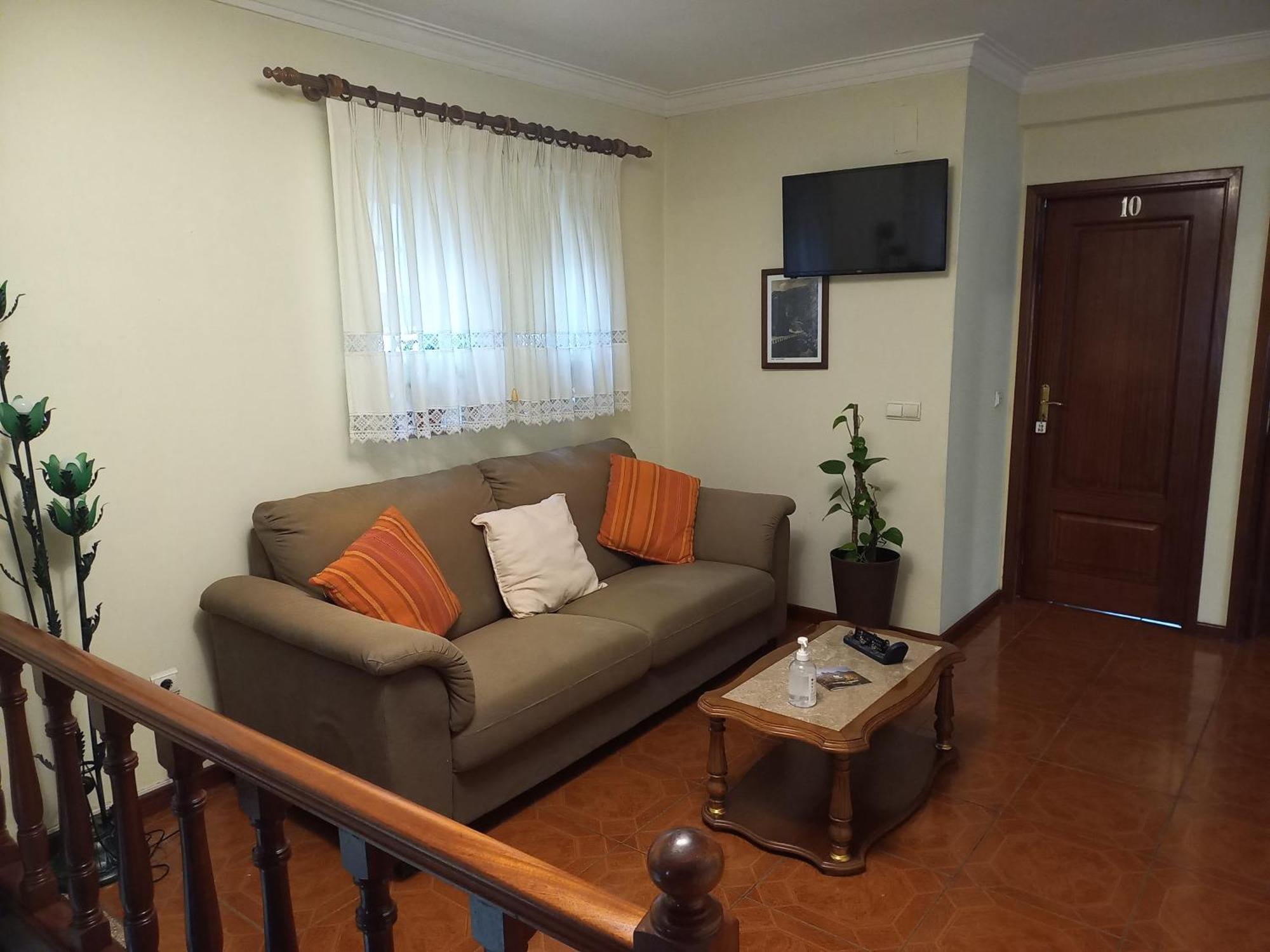 Residencial Ribeiro Hotel Geres Bagian luar foto